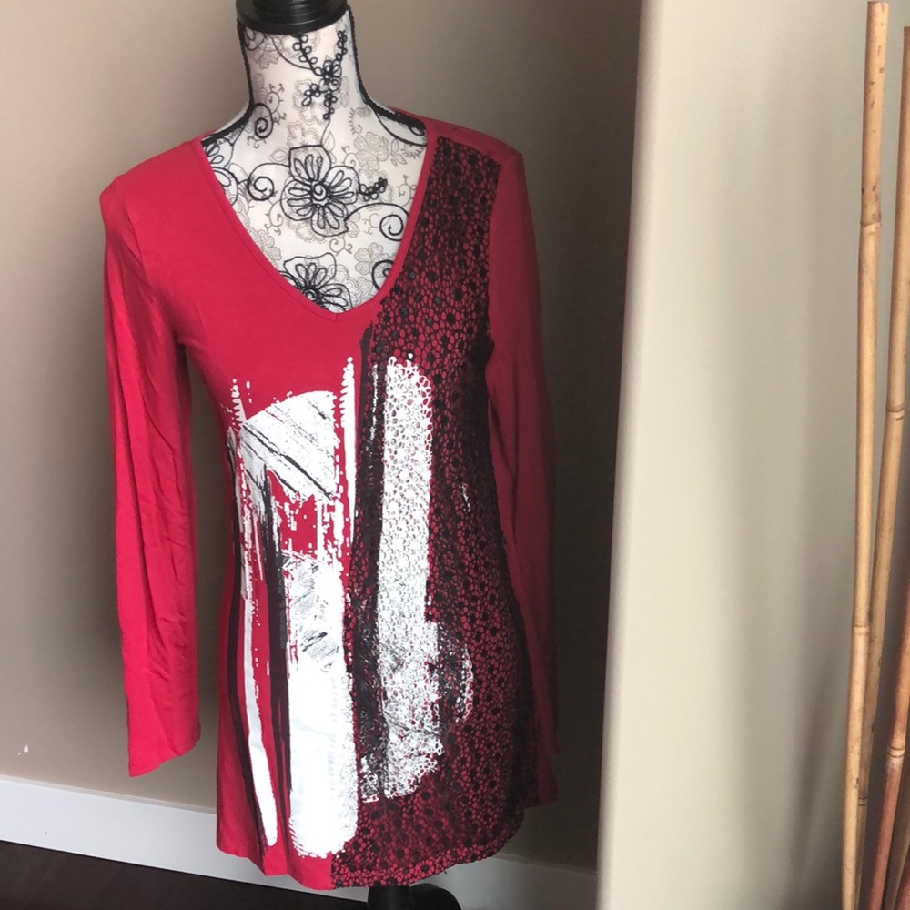 Yest eyelet fashion tunic